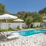 Michaelo Villa - Affordable Luxury!